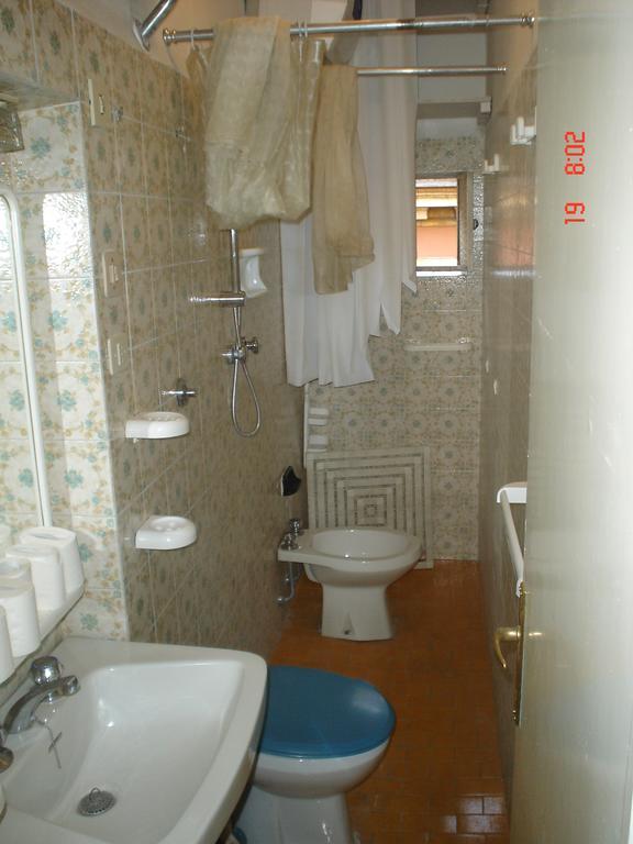 Sandy Hotel Róma Kültér fotó