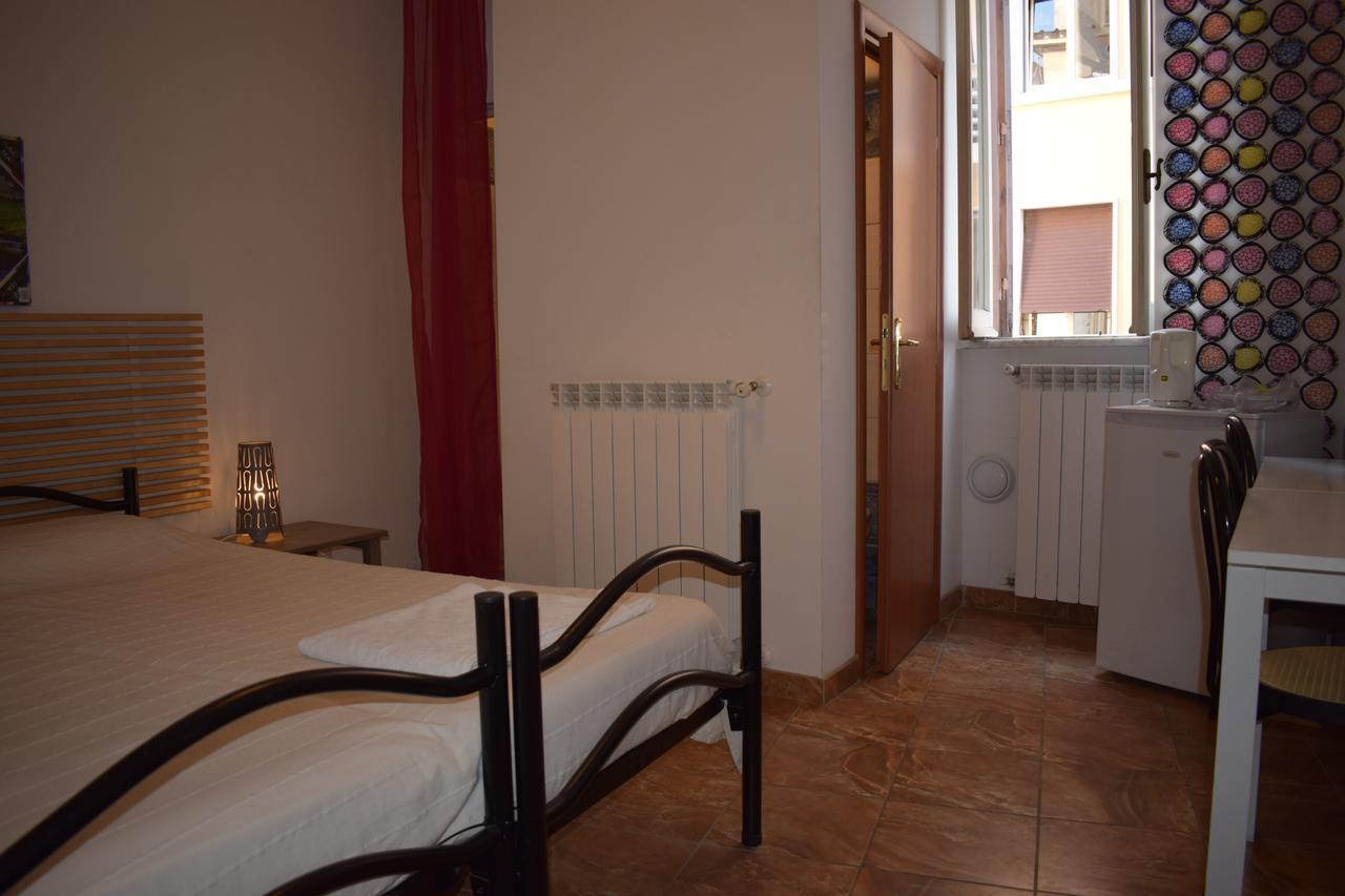 Sandy Hotel Róma Kültér fotó