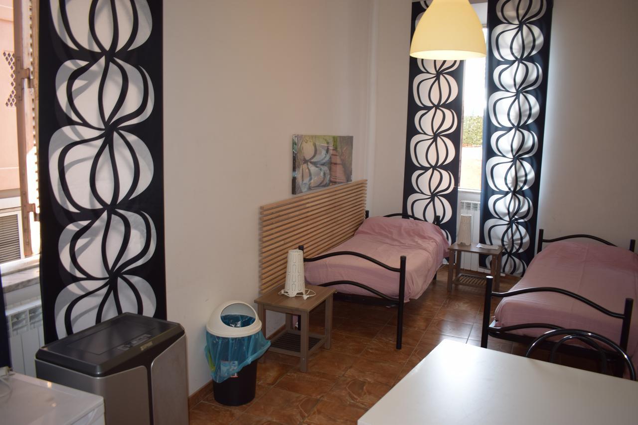 Sandy Hotel Róma Kültér fotó