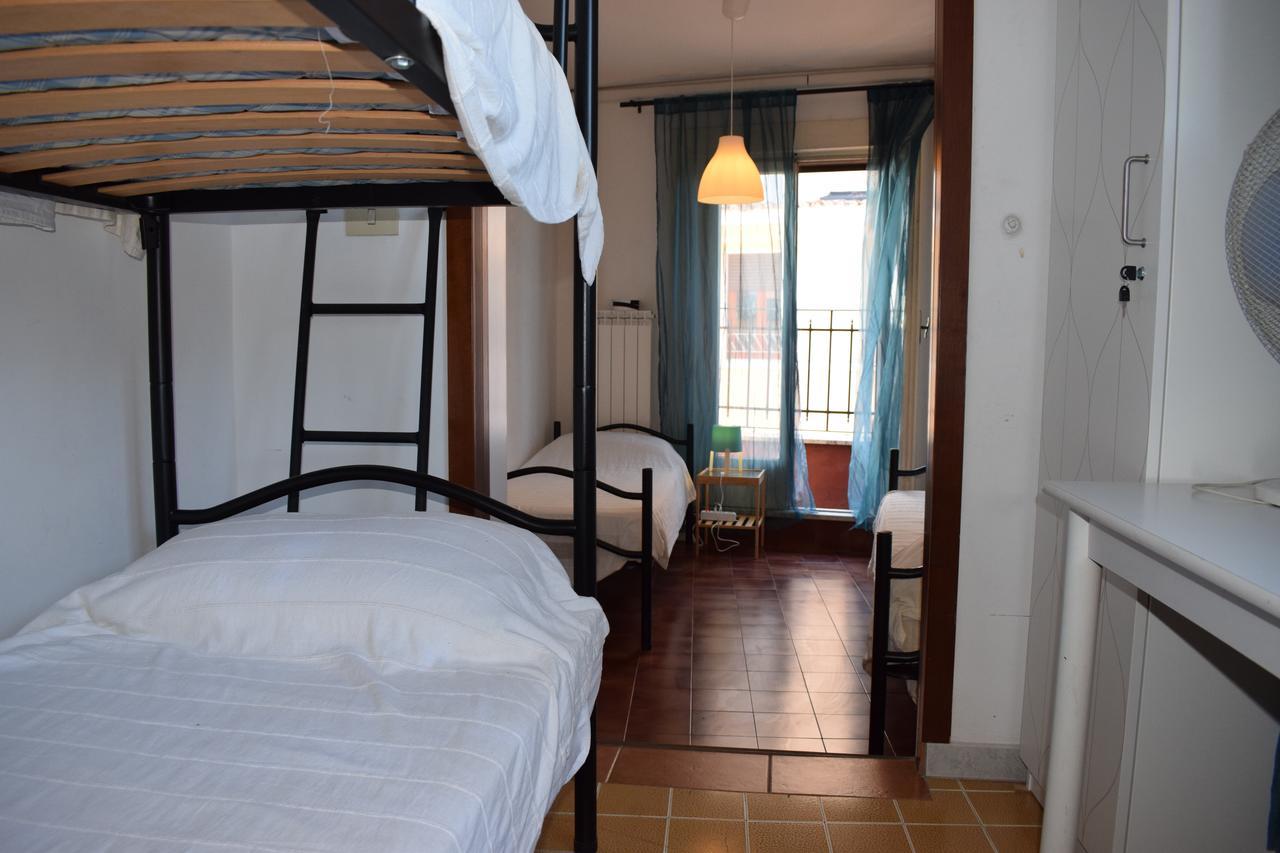Sandy Hotel Róma Kültér fotó
